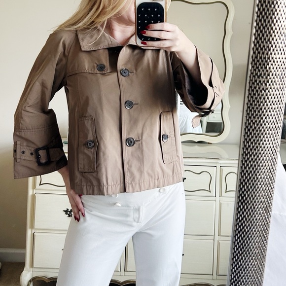 ❤️Burberry Cropped Flare Sleeve Trench Coat❤️ - Picture 2 of 8